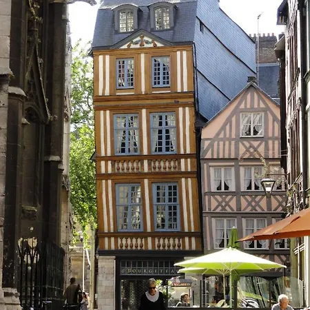 Vieille Tour Centre *