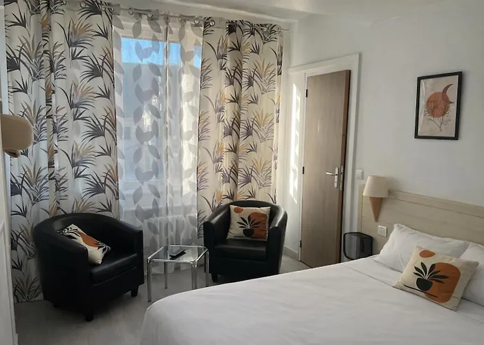 Hotel Vieille Tour Centre *